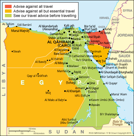 Mapa ze stránek Britského ministerstva zahraničí s vyznačenými oblastmi nebezpečí v Egyptě